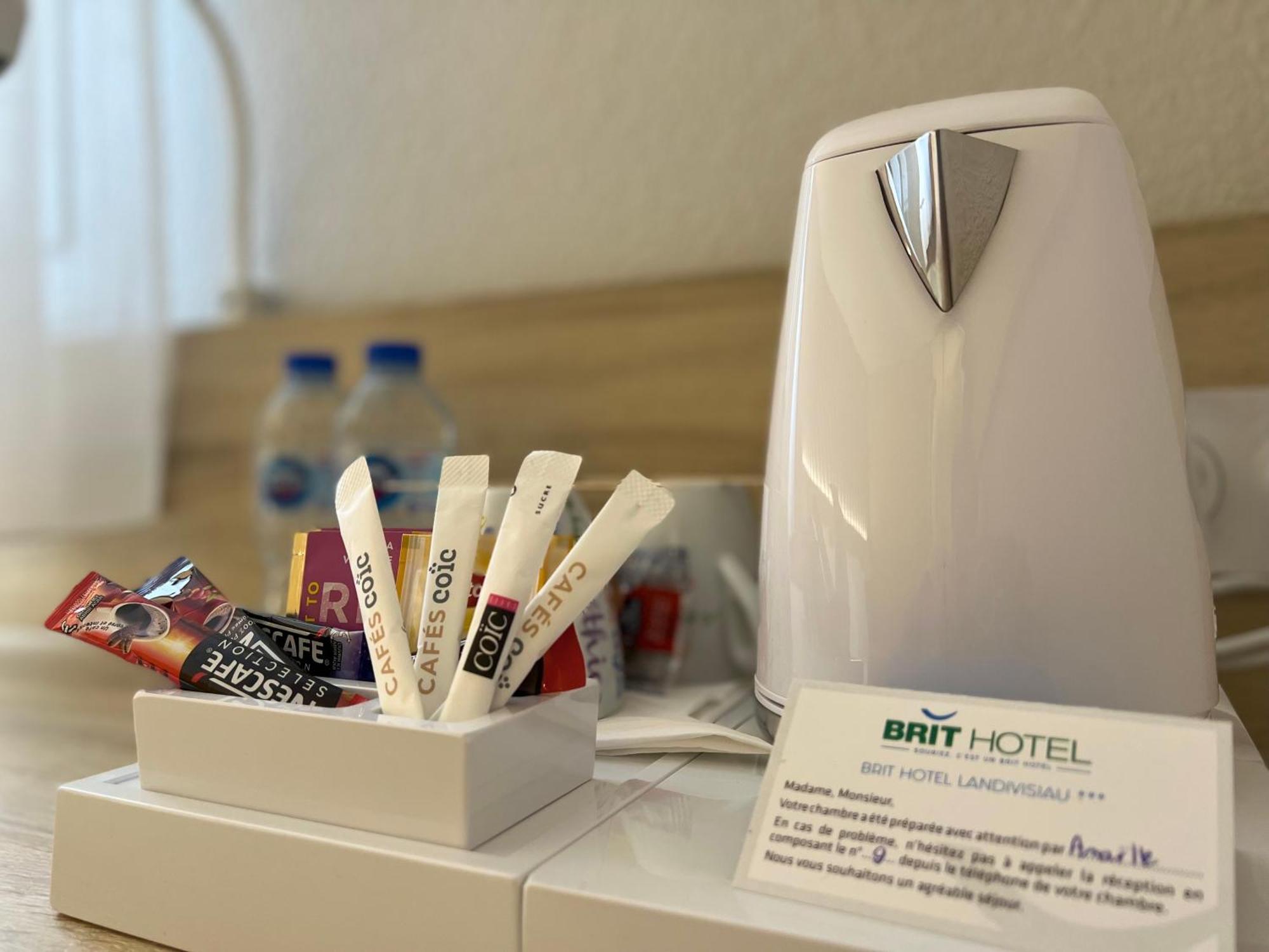 Brit Hotel Ландивизио Экстерьер фото